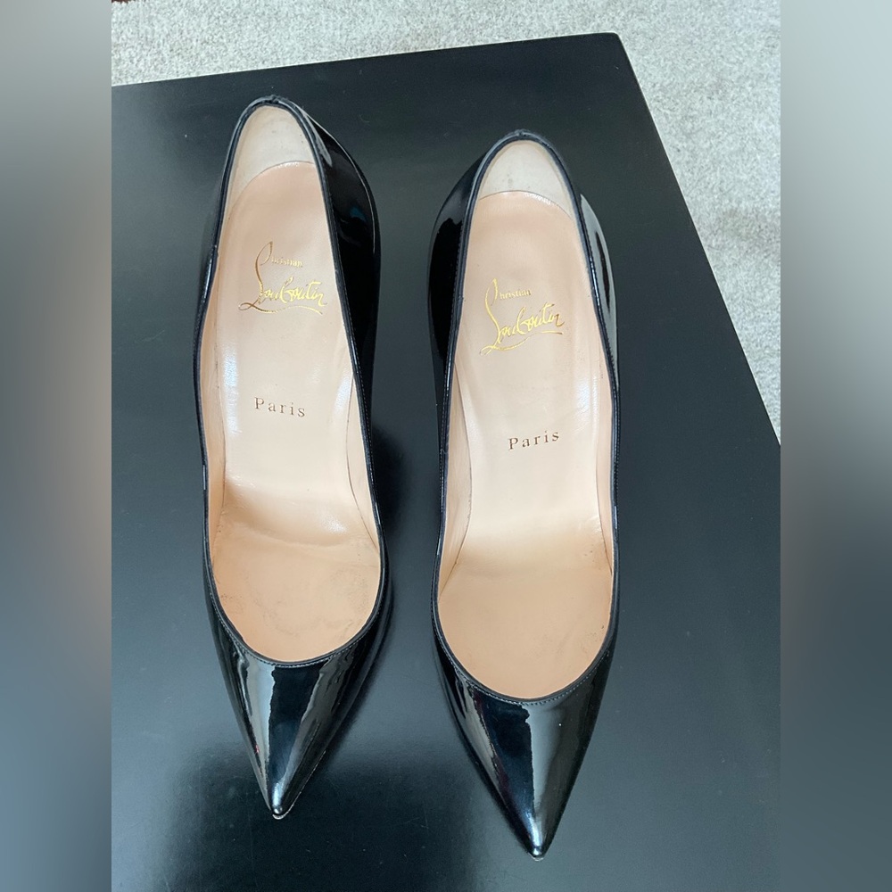 Christian Louboutin Black Patent Leather Heels So Kate - Picture 10 of 11